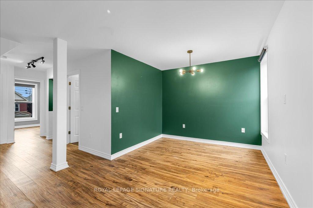 Photo 12 of 480 King William Street, Hamilton, Landsdale — HOMEH