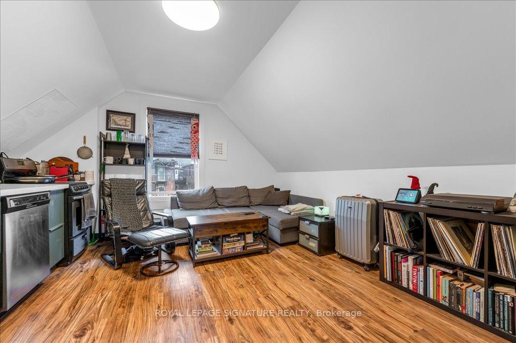 Photo 23 of 480 King William Street, Hamilton, Landsdale — HOMEH