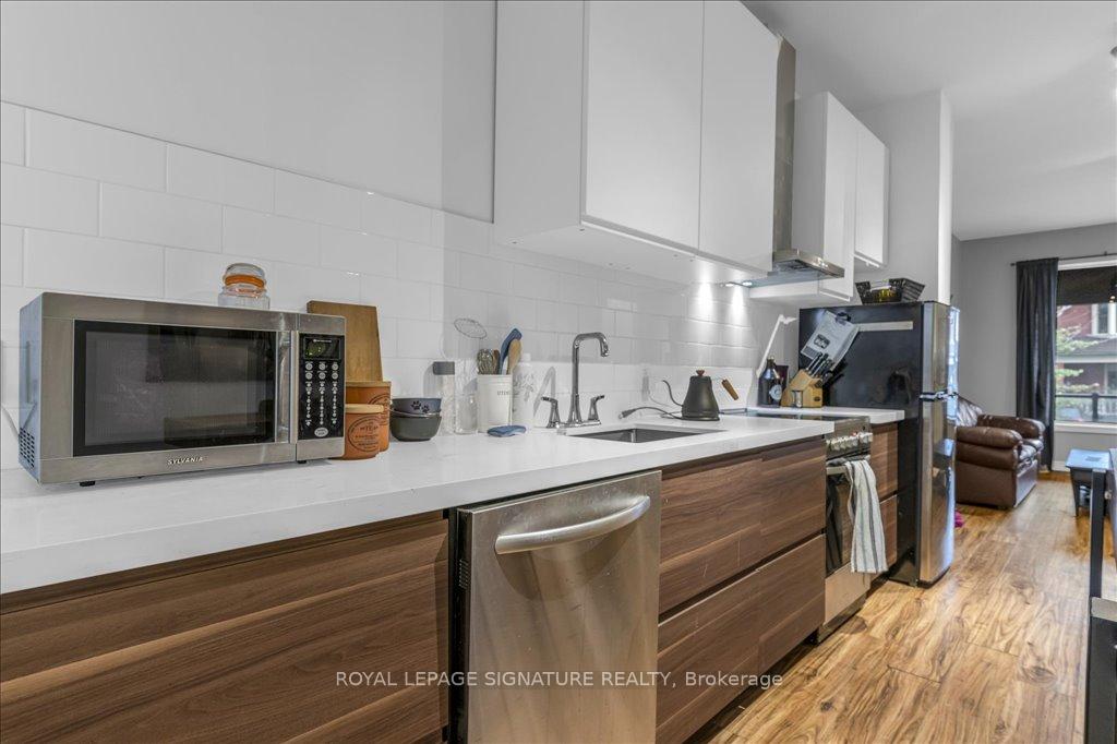 Photo 35 of 480 King William Street, Hamilton, Landsdale — HOMEH