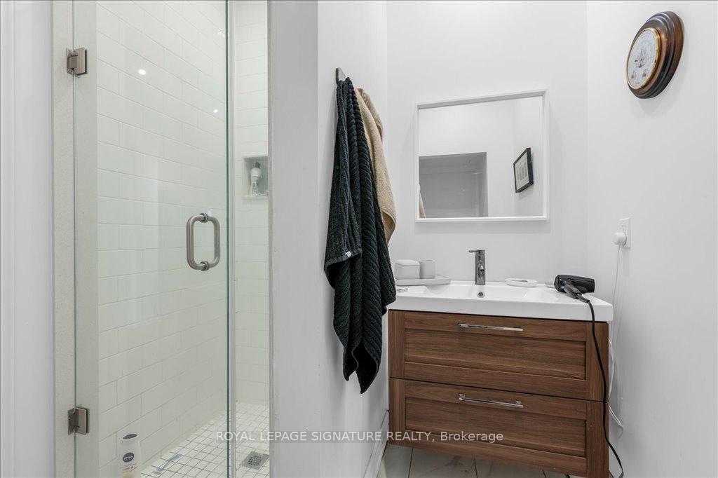 Photo 38 of 480 King William Street, Hamilton, Landsdale — HOMEH