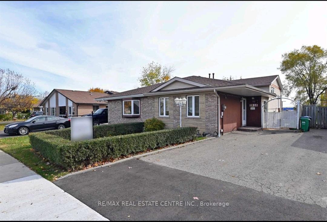 Photo 1 of 13 Archdekin Drive, Brampton, Madoc — HOMEH