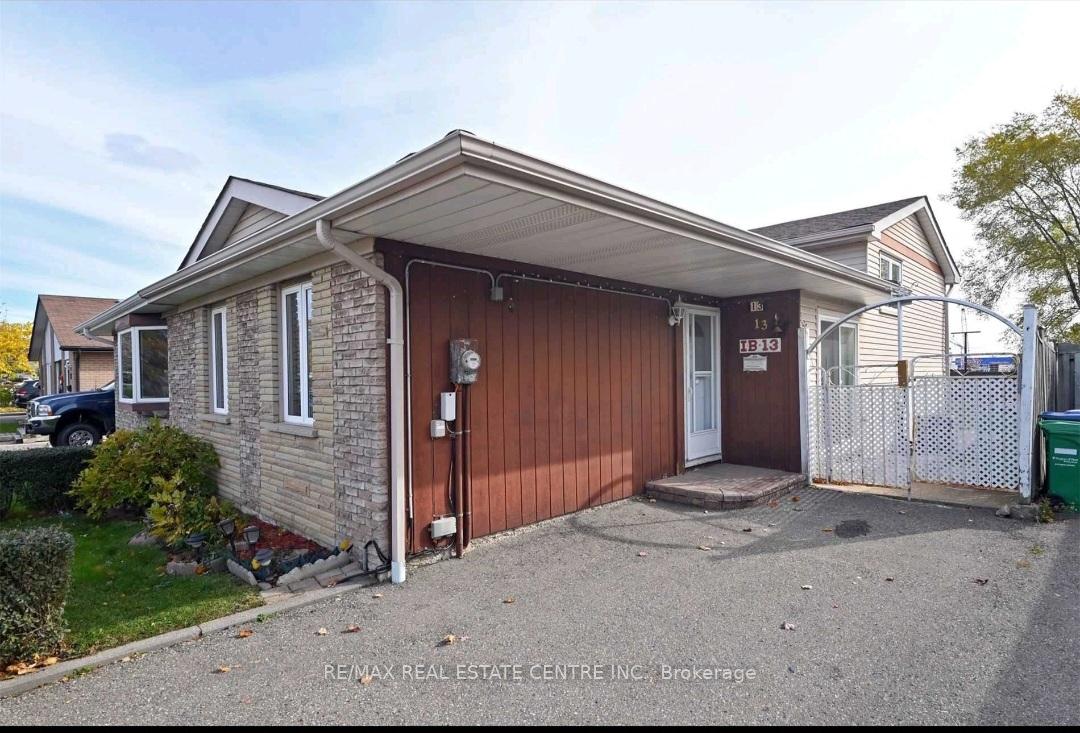 Photo 2 of 13 Archdekin Drive, Brampton, Madoc — HOMEH