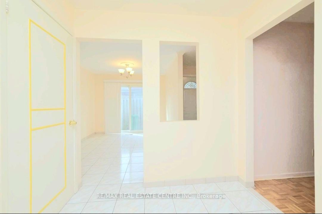 Photo 7 of 13 Archdekin Drive, Brampton, Madoc — HOMEH