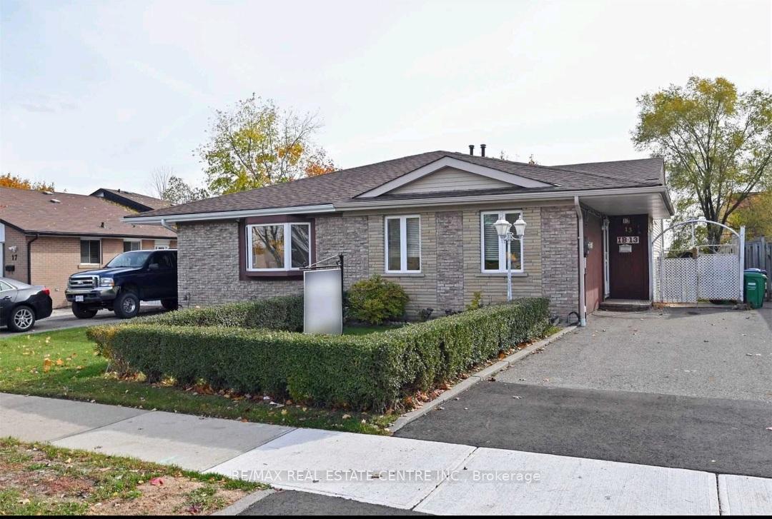 Photo 27 of 13 Archdekin Drive, Brampton, Madoc — HOMEH