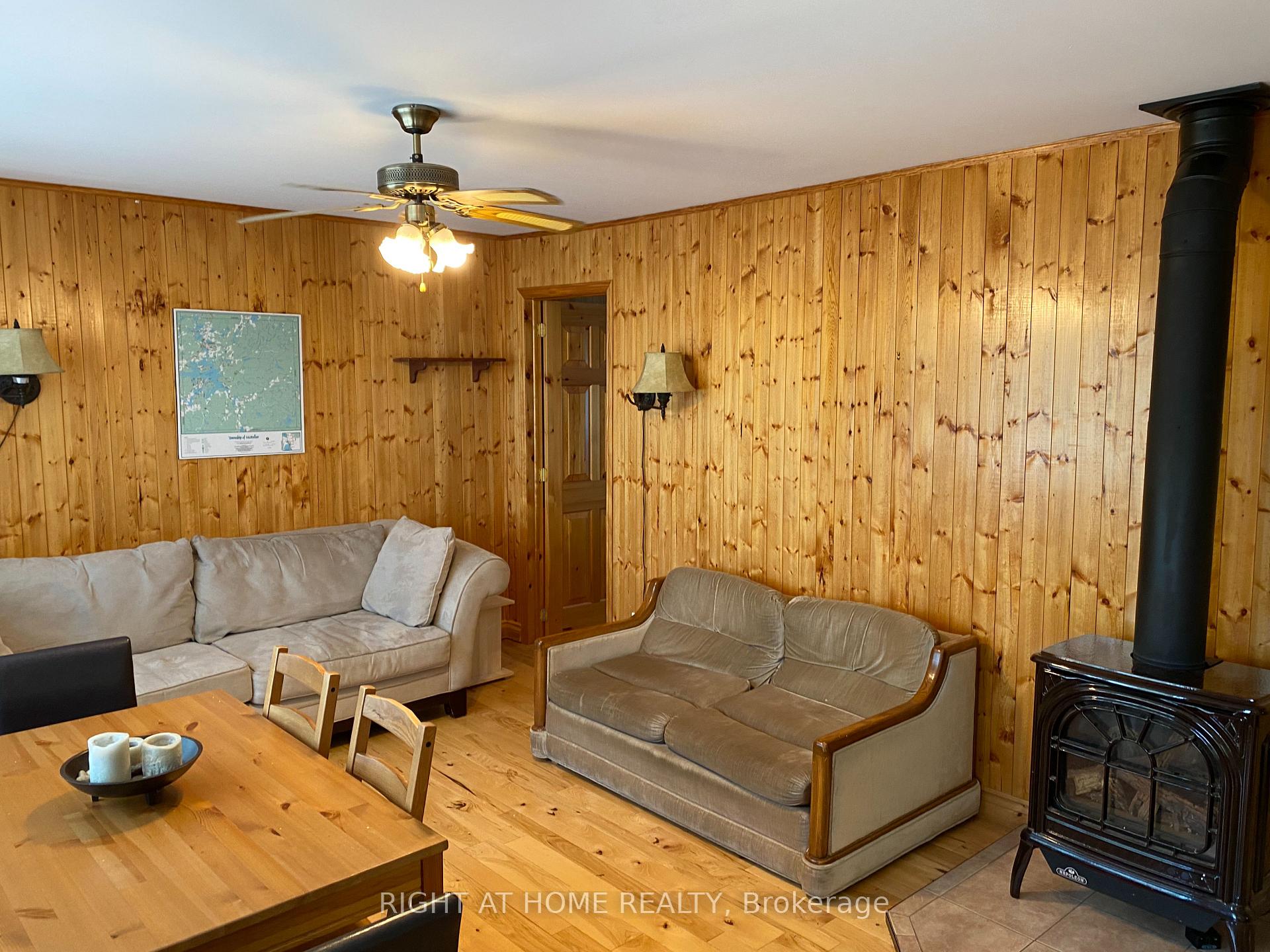 Photo 5 of 104 Lakeside Drive, McKellar — HOMEH