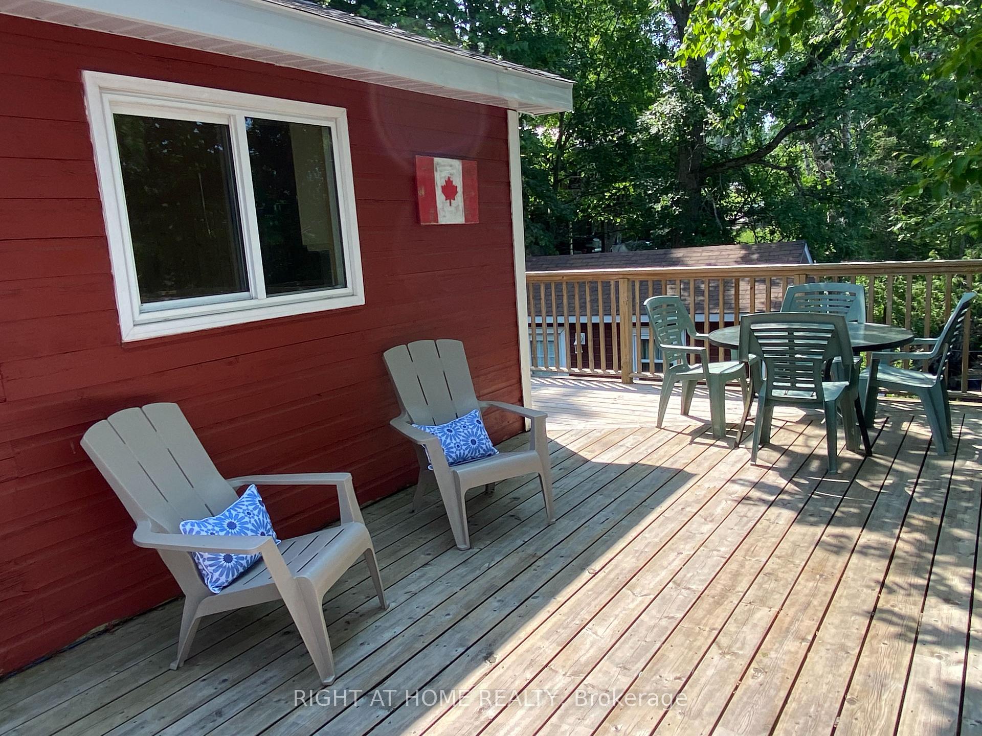 Photo 16 of 104 Lakeside Drive, McKellar — HOMEH