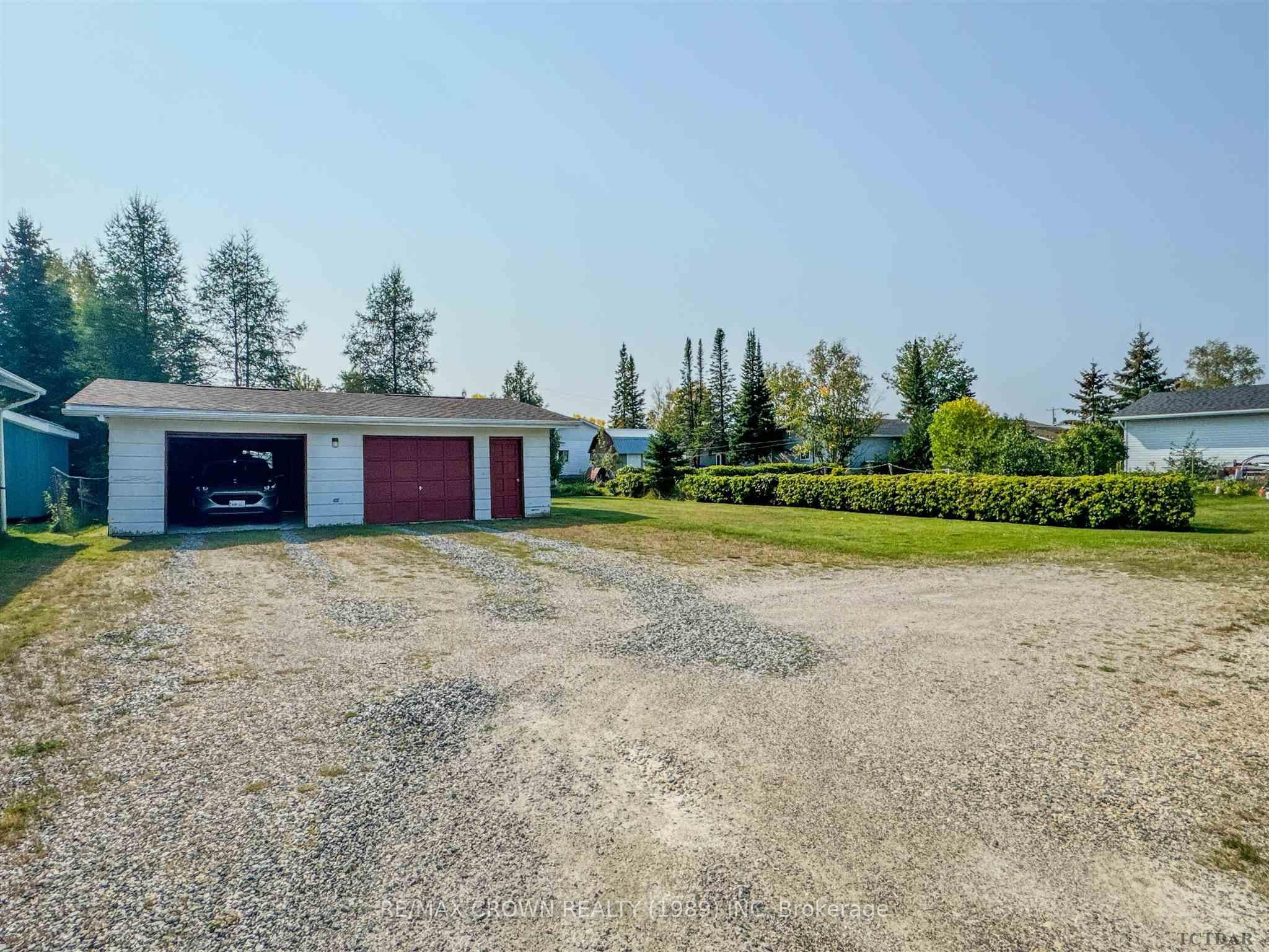 Photo 28 of 1317 Alexandra Street, Hearst — HOMEH