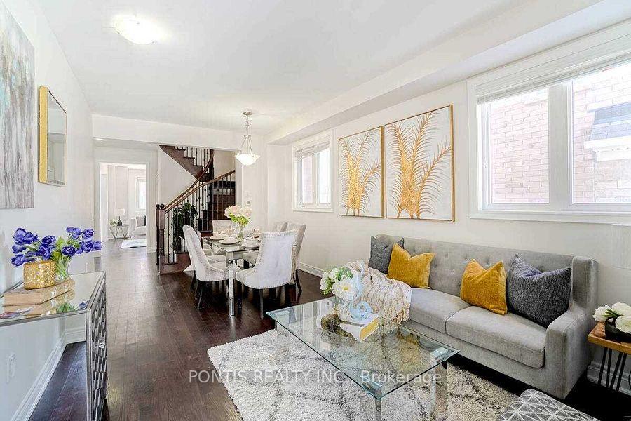 Photo 2 of 20 Danielsgate Road, Brampton, Sandringham-Wellington — HOMEH