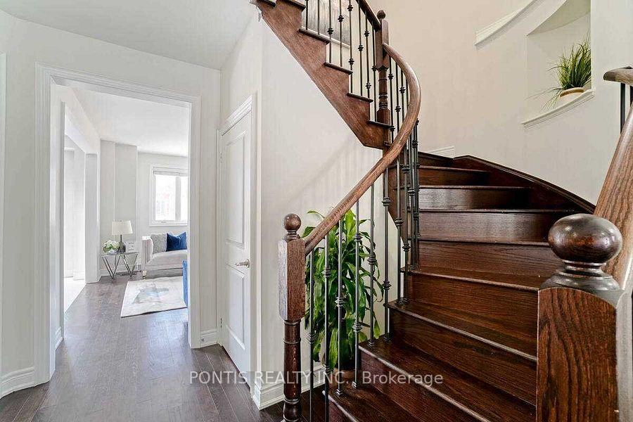 Photo 9 of 20 Danielsgate Road, Brampton, Sandringham-Wellington — HOMEH