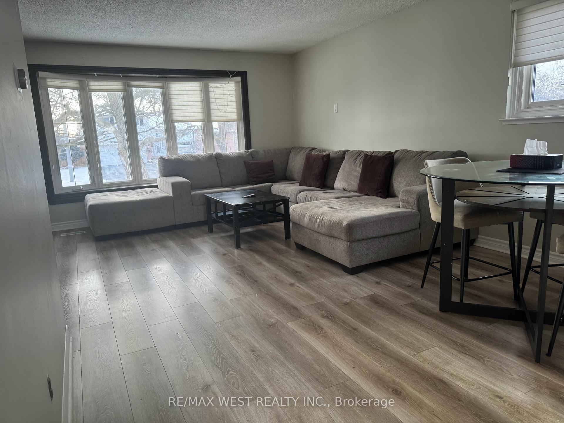 Photo 3 of 77 Bartley Bull Parkway, Brampton, Brampton East — HOMEH
