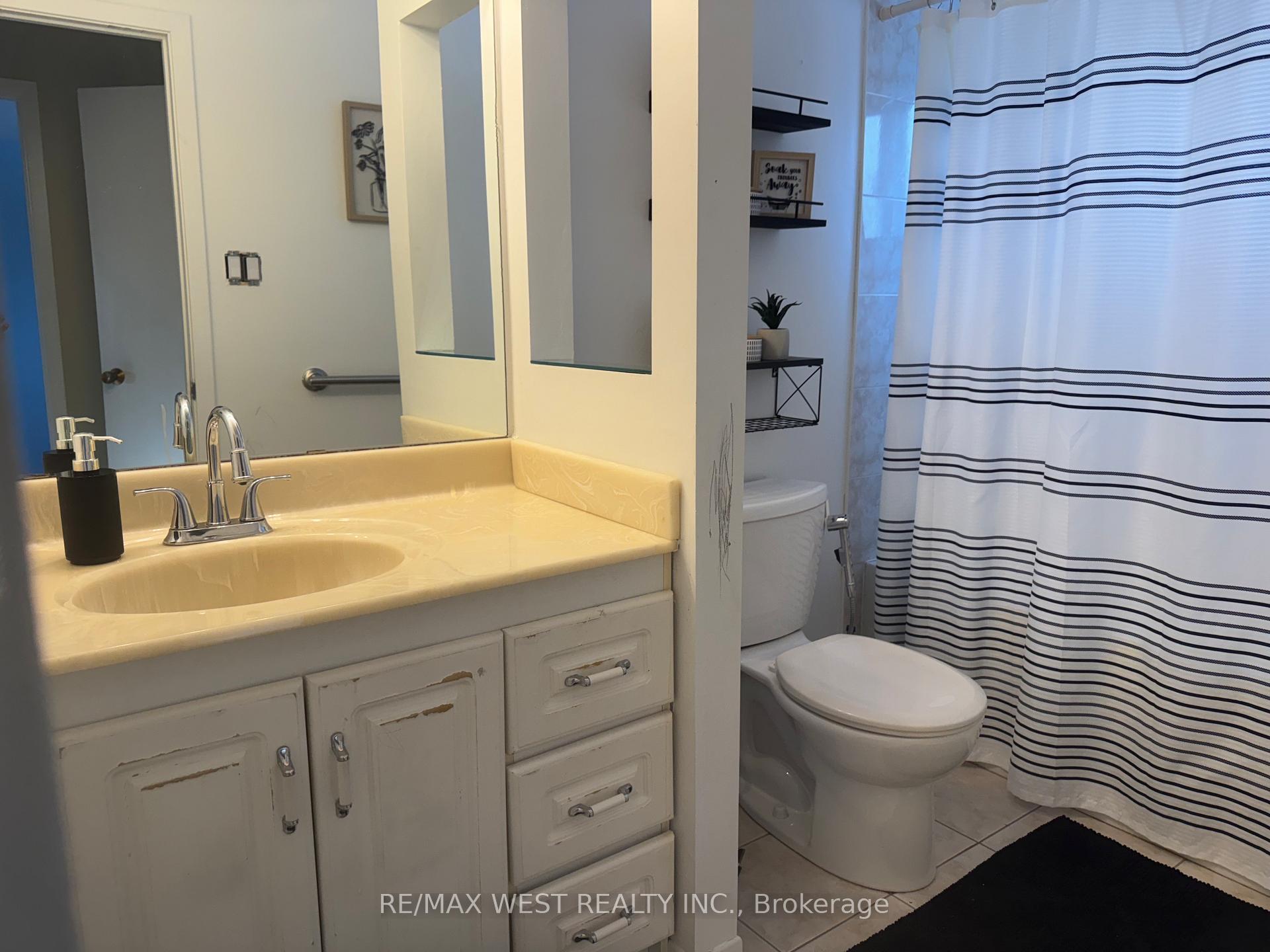 Photo 8 of 77 Bartley Bull Parkway, Brampton, Brampton East — HOMEH