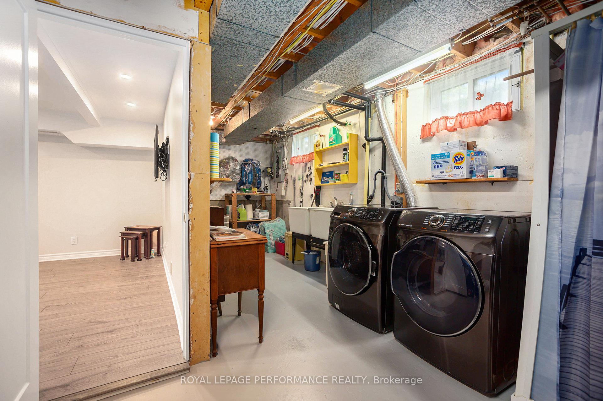 Photo 28 of 4362 Whittaker Crescent, Ottawa, Pineview — HOMEH
