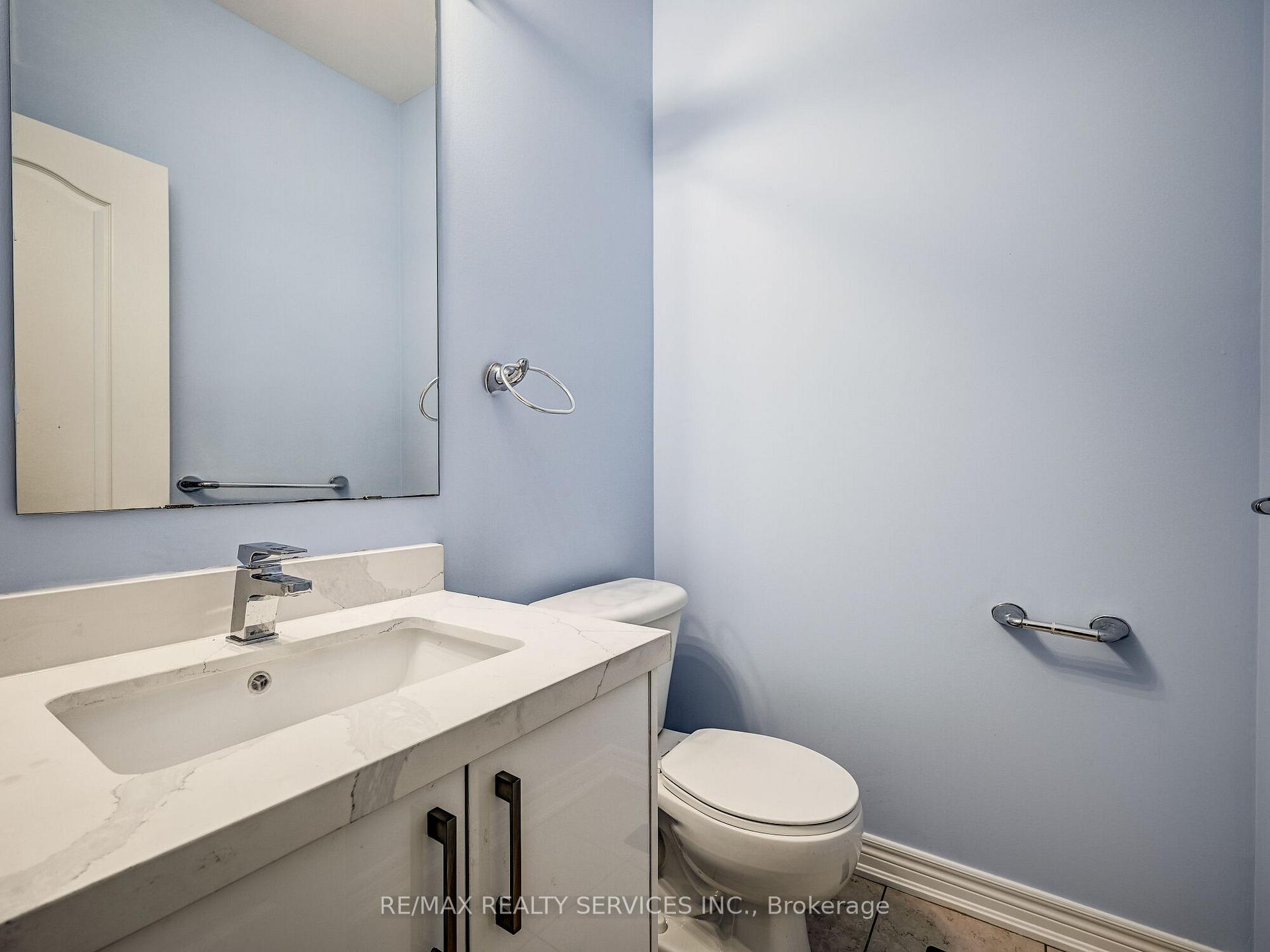 Photo 16 of 114 Rocky Point Crescent, Brampton, Madoc — HOMEH