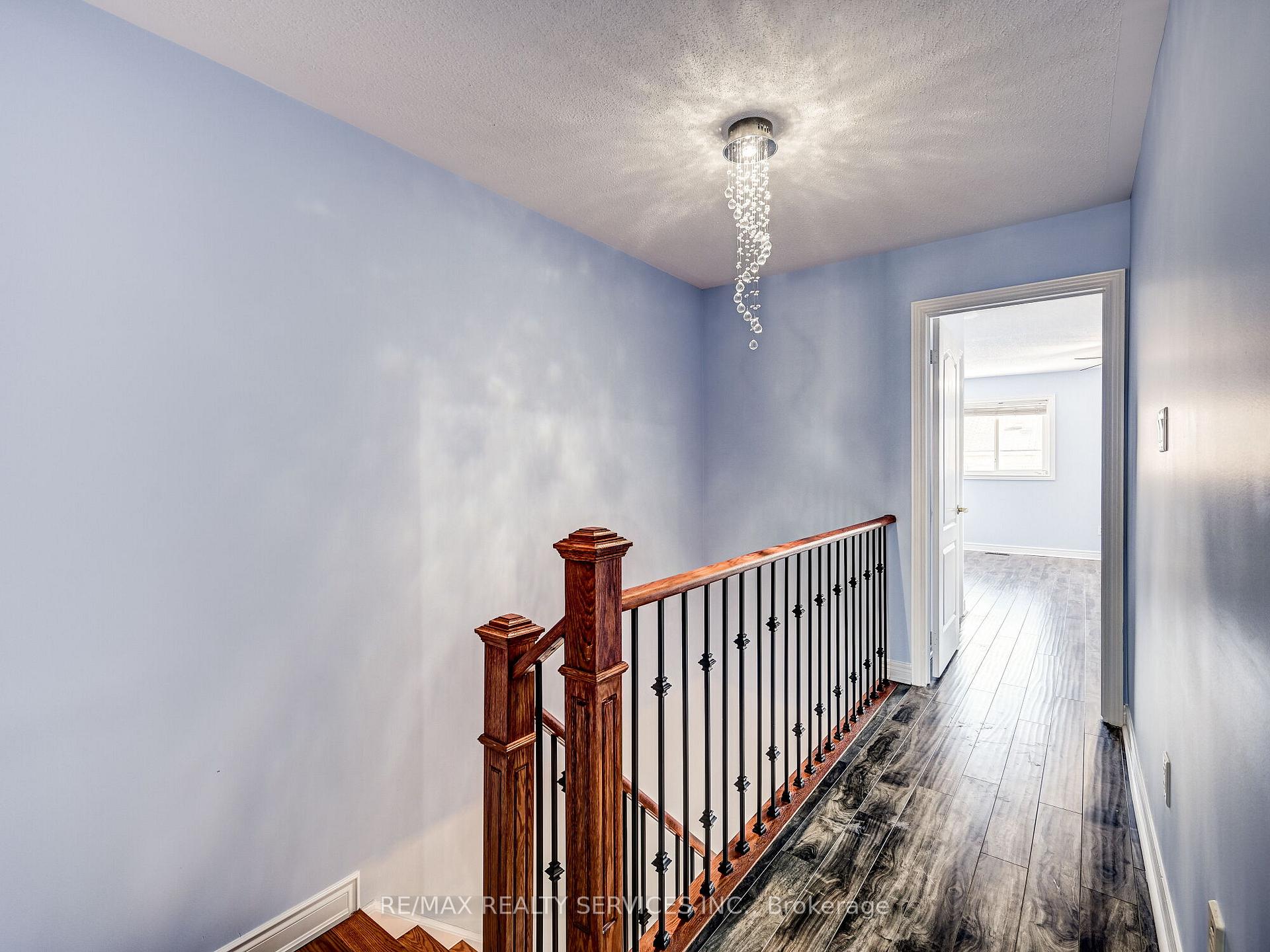 Photo 18 of 114 Rocky Point Crescent, Brampton, Madoc — HOMEH