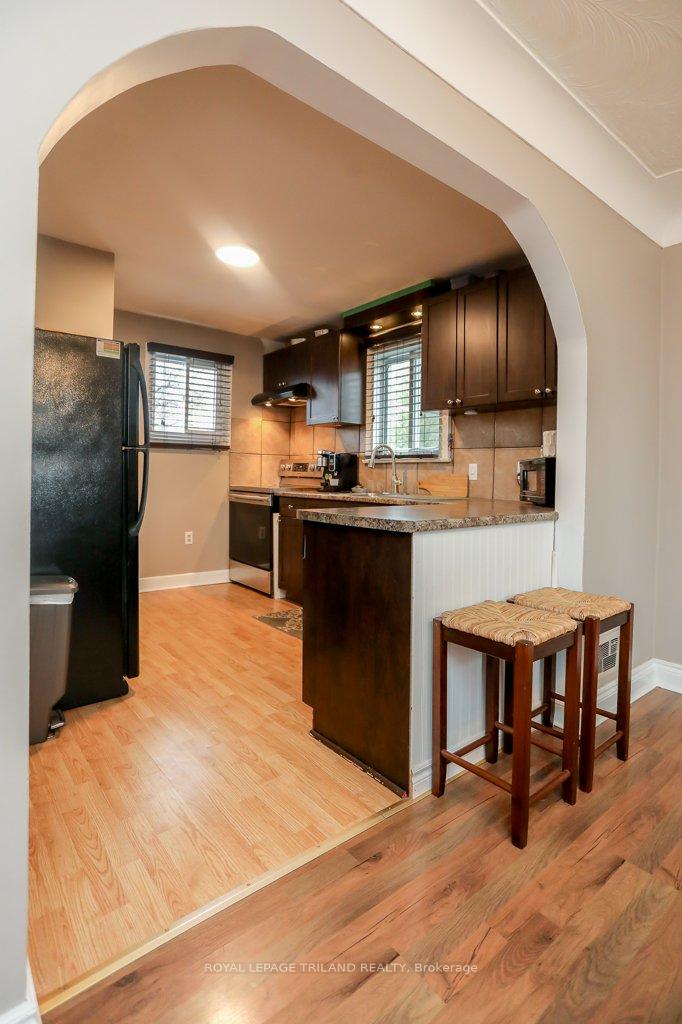 Photo 8 of 152 Hughes Street, St. Thomas — HOMEH
