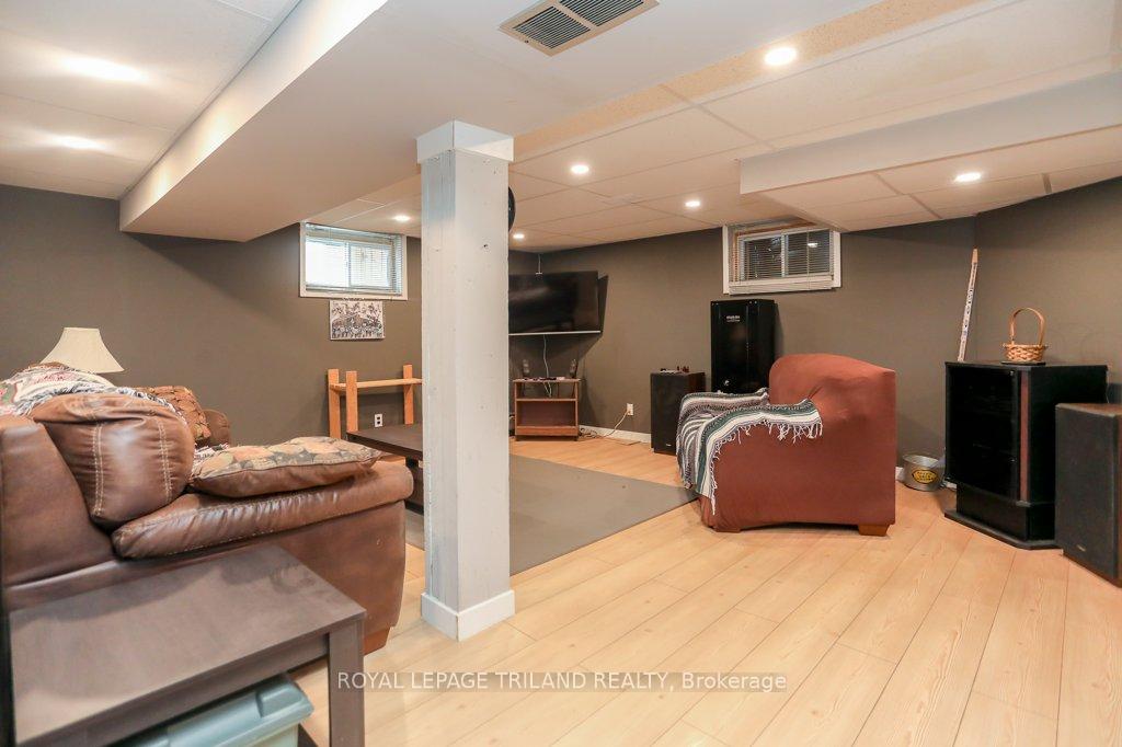 Photo 17 of 152 Hughes Street, St. Thomas — HOMEH