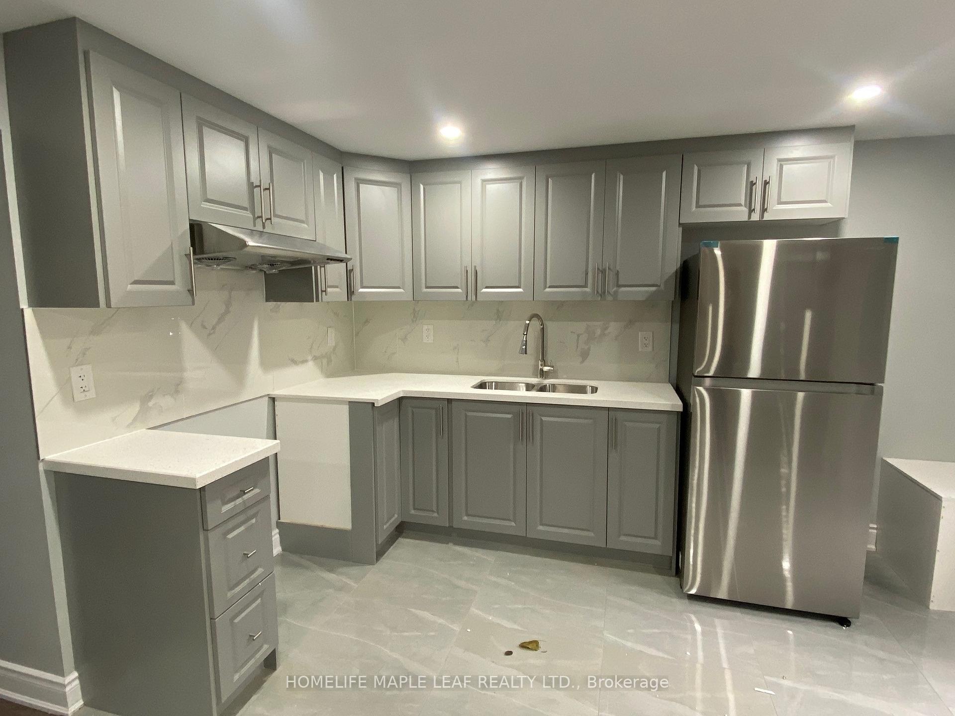 Photo 2 of 129 Rainforest Drive S, Brampton, Sandringham-Wellington — HOMEH