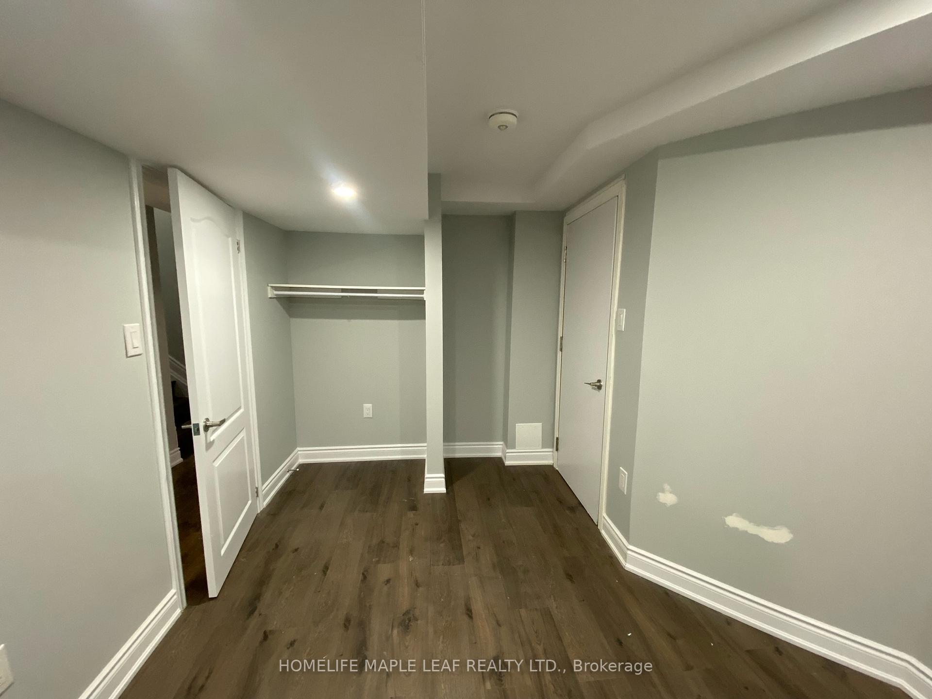Photo 9 of 129 Rainforest Drive S, Brampton, Sandringham-Wellington — HOMEH