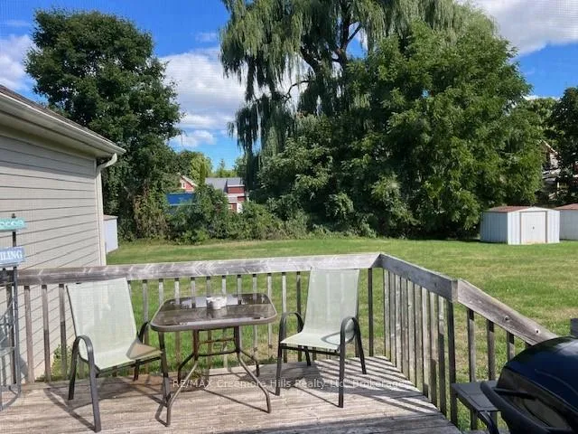 Photo 3 of Unit B, 22 Edward Street, Clearview, Creemore — HOMEH