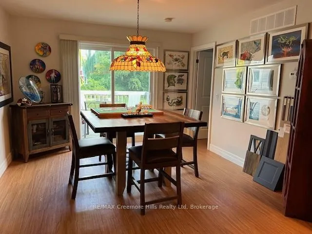 Photo 6 of Unit B, 22 Edward Street, Clearview, Creemore — HOMEH