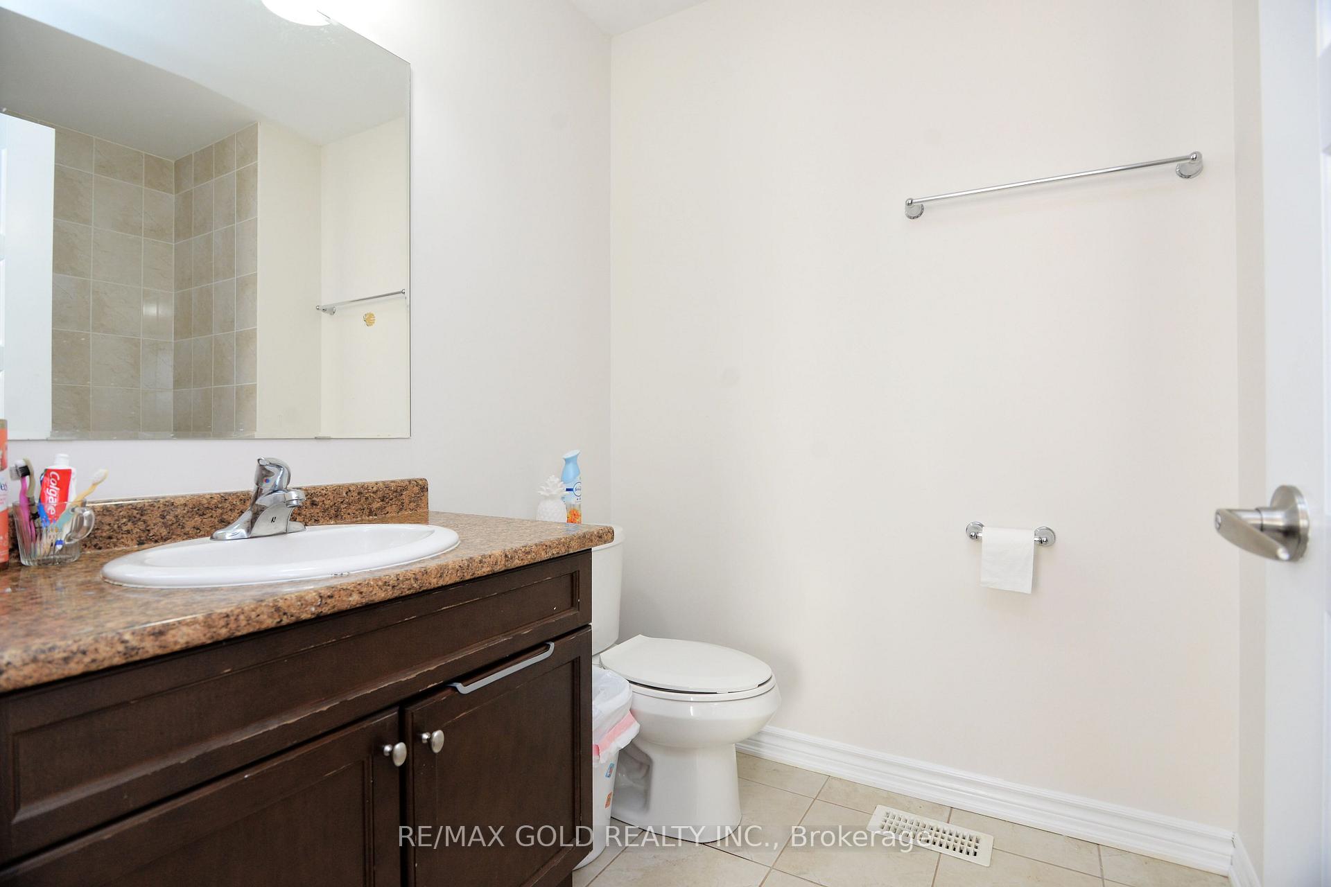 Photo 20 of 25 Aldersgate Drive, Brampton, Northwest Brampton — HOMEH