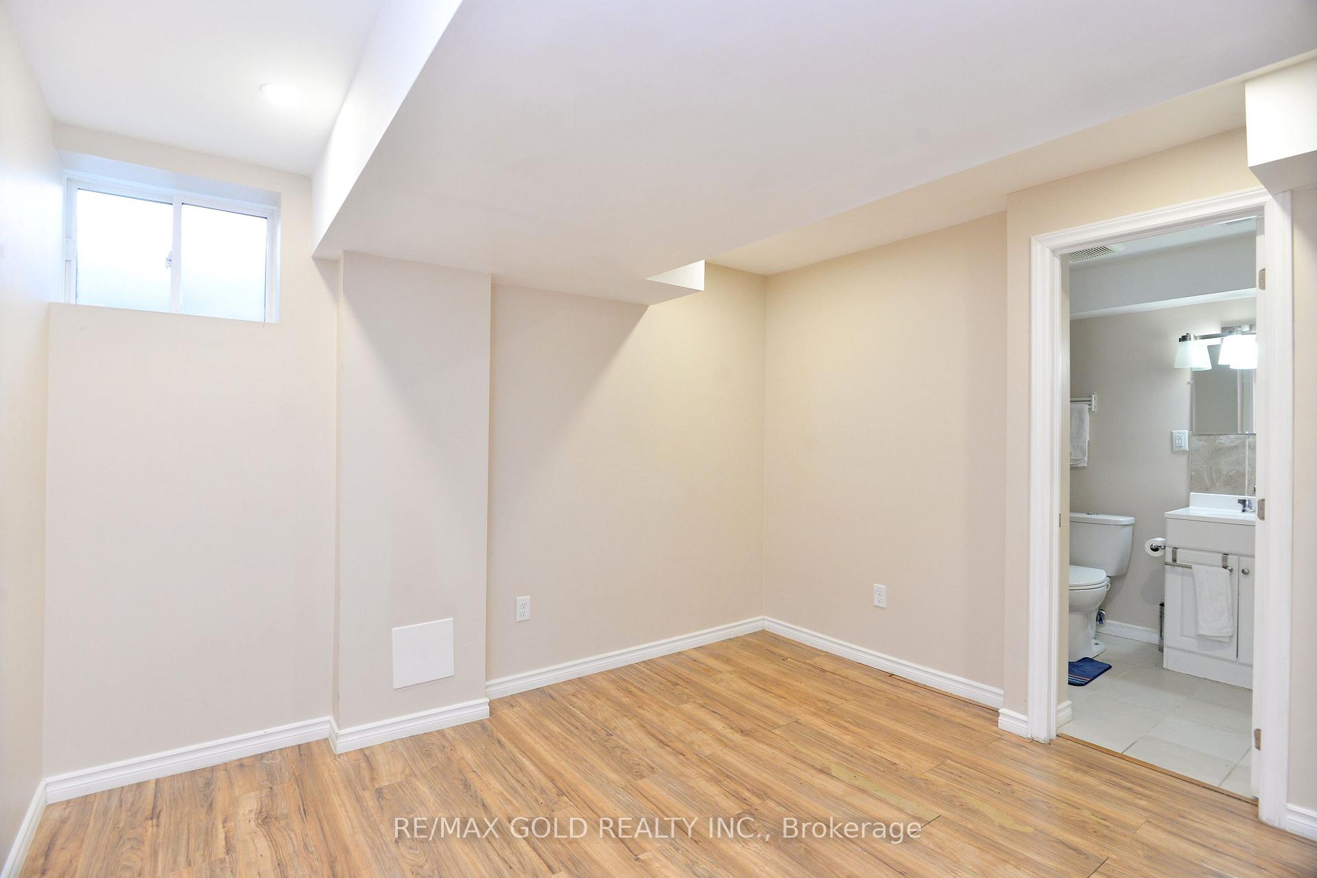 Photo 33 of 25 Aldersgate Drive, Brampton, Northwest Brampton — HOMEH