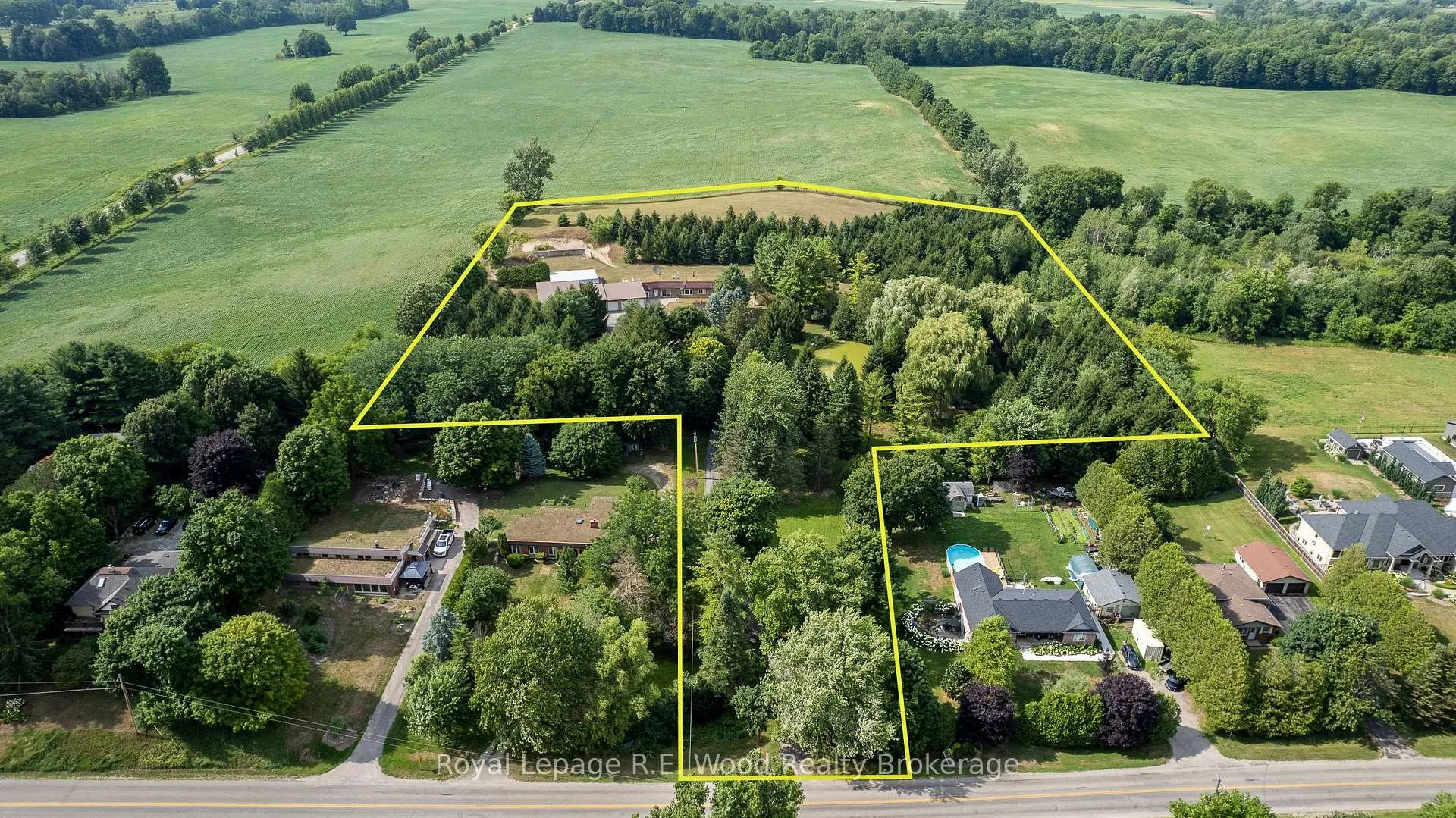 Photo 3 of 4974 Marion Street, Thames Centre, Rural Thames Centre — HOMEH