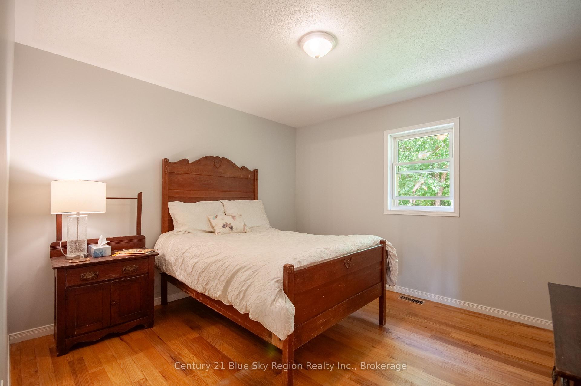 Photo 21 of 501 Golf Course Road, Chisholm — HOMEH
