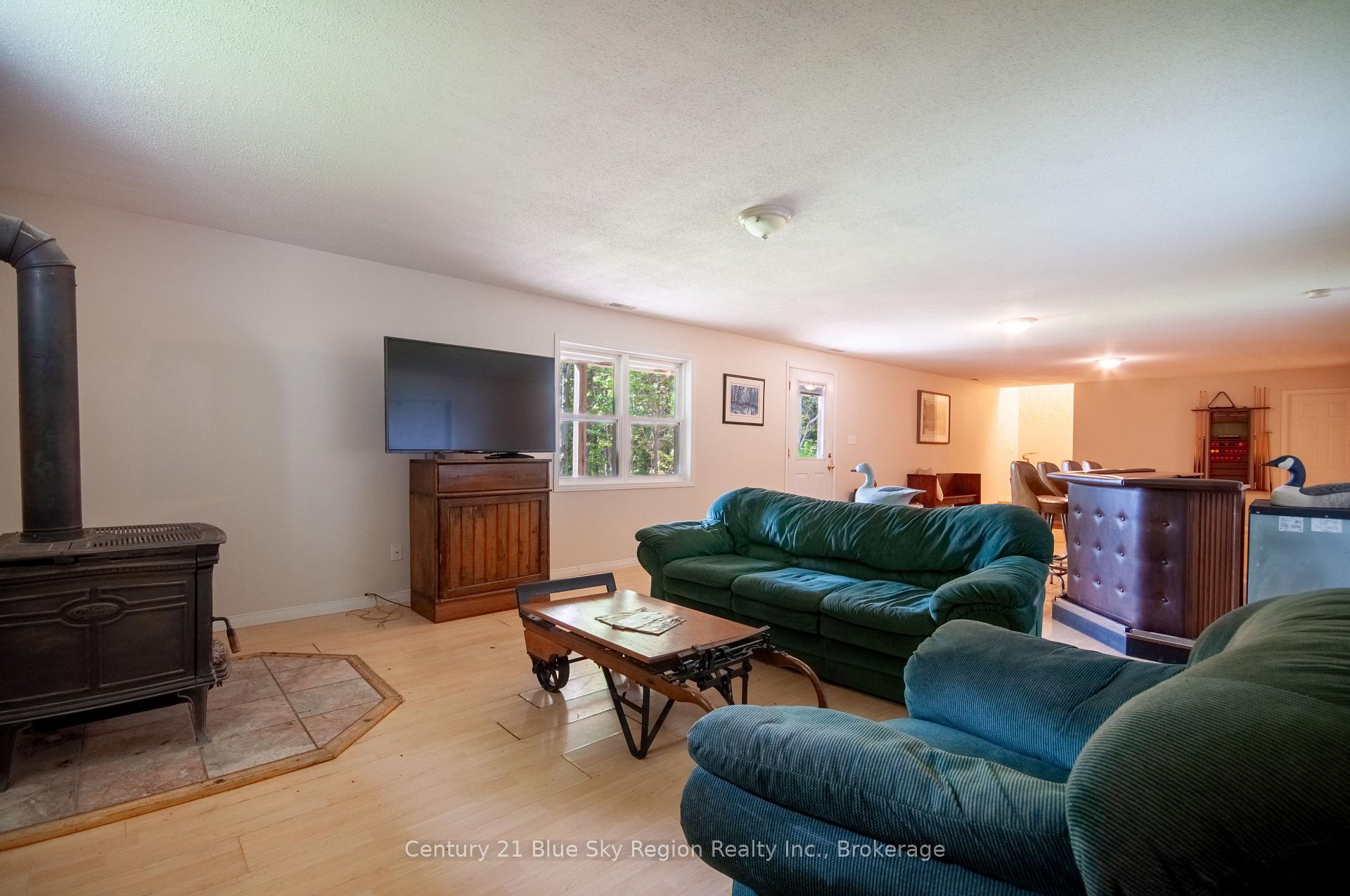 Photo 26 of 501 Golf Course Road, Chisholm — HOMEH