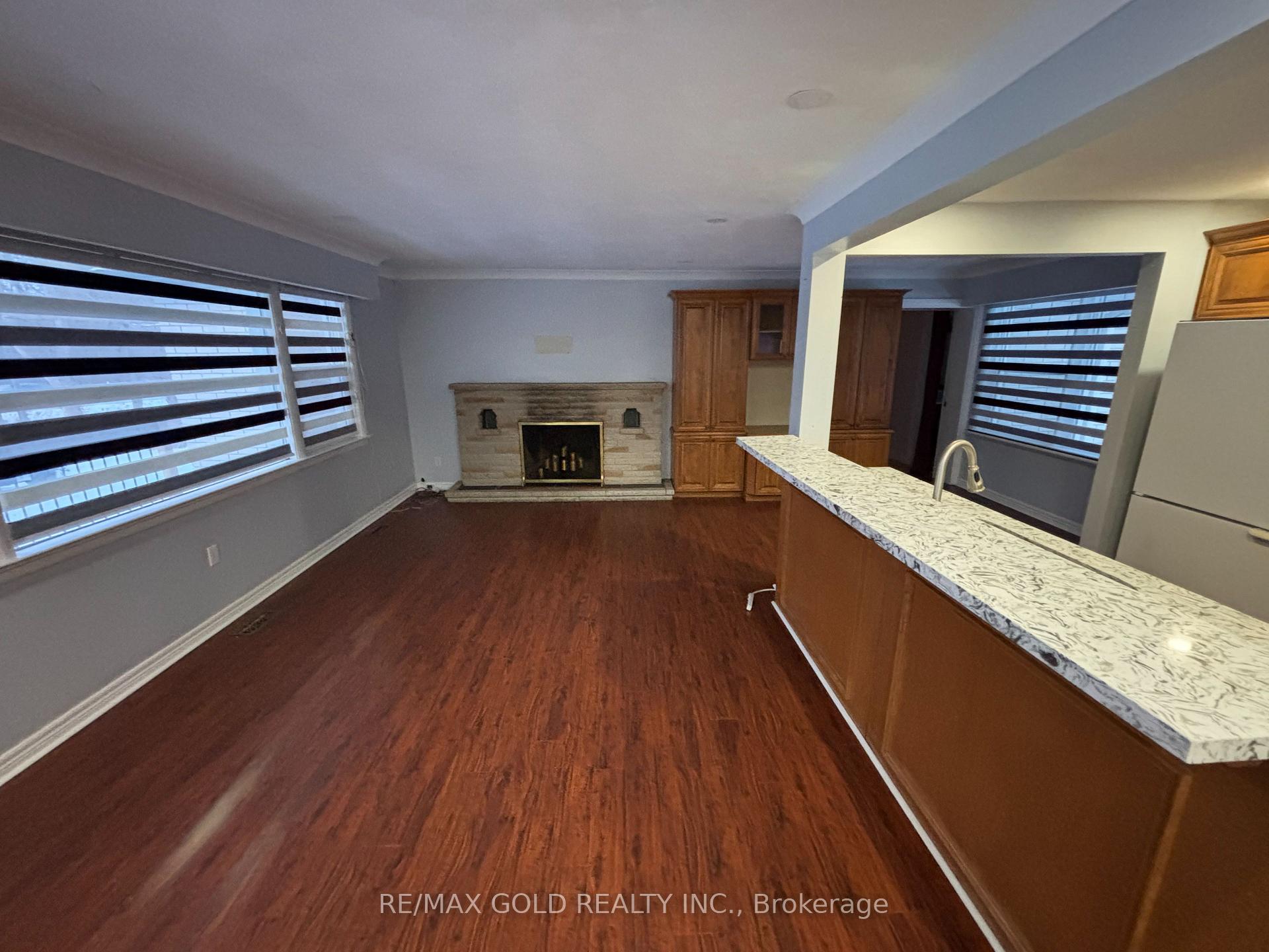 Photo 4 of 2727 Embleton Road, Brampton, Bram West — HOMEH
