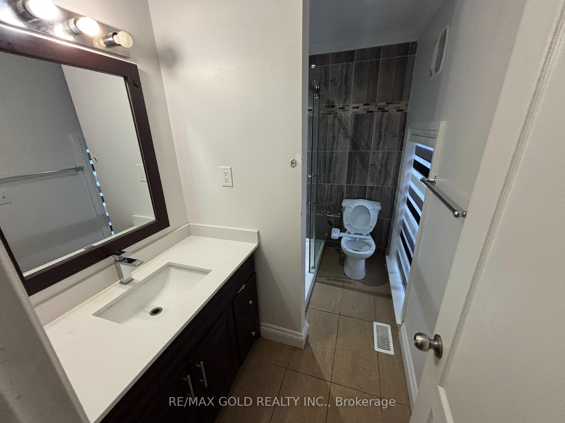 Photo 9 of 2727 Embleton Road, Brampton, Bram West — HOMEH