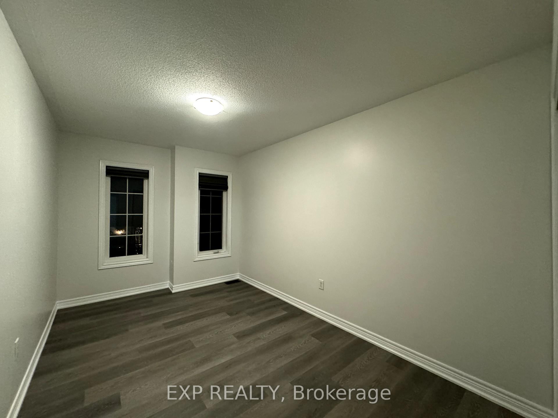 Photo 15 of 84 Crumlin Crescent, Brampton, Credit Valley — HOMEH