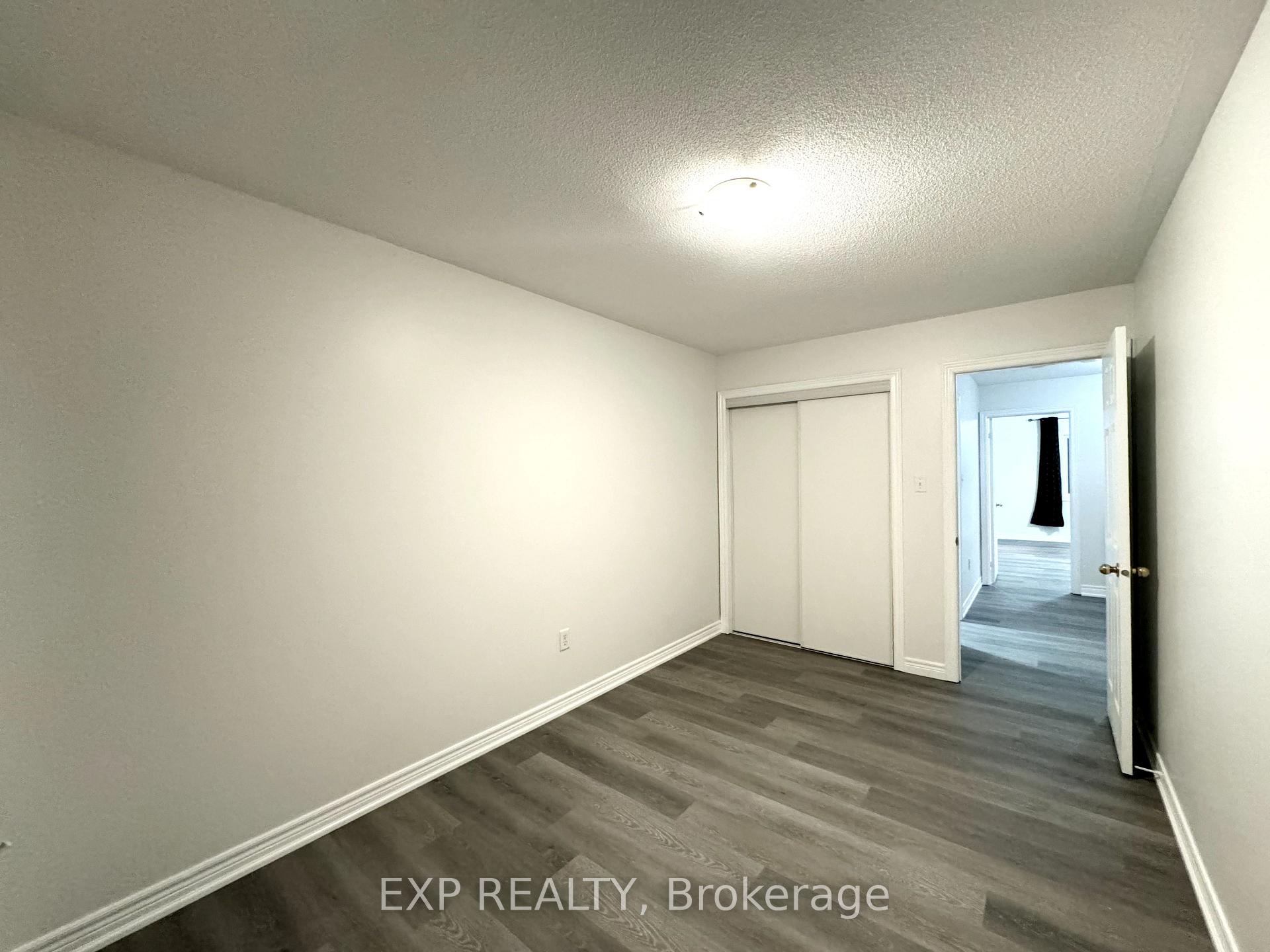 Photo 16 of 84 Crumlin Crescent, Brampton, Credit Valley — HOMEH