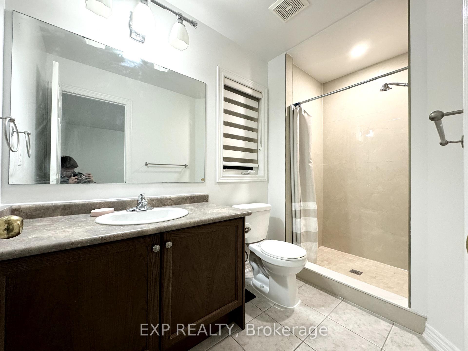 Photo 17 of 84 Crumlin Crescent, Brampton, Credit Valley — HOMEH