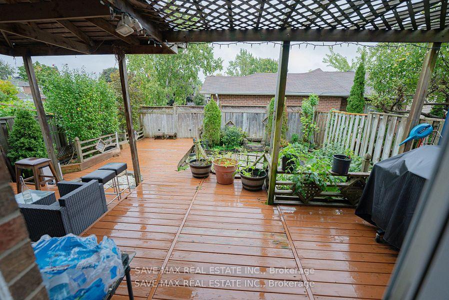 Photo 34 of 181 Sunforest Drive, Brampton, Heart Lake West — HOMEH
