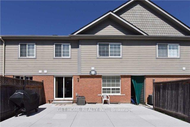 Photo 2 of 28 Irene Crescent, Brampton, Fletcher's Meadow — HOMEH