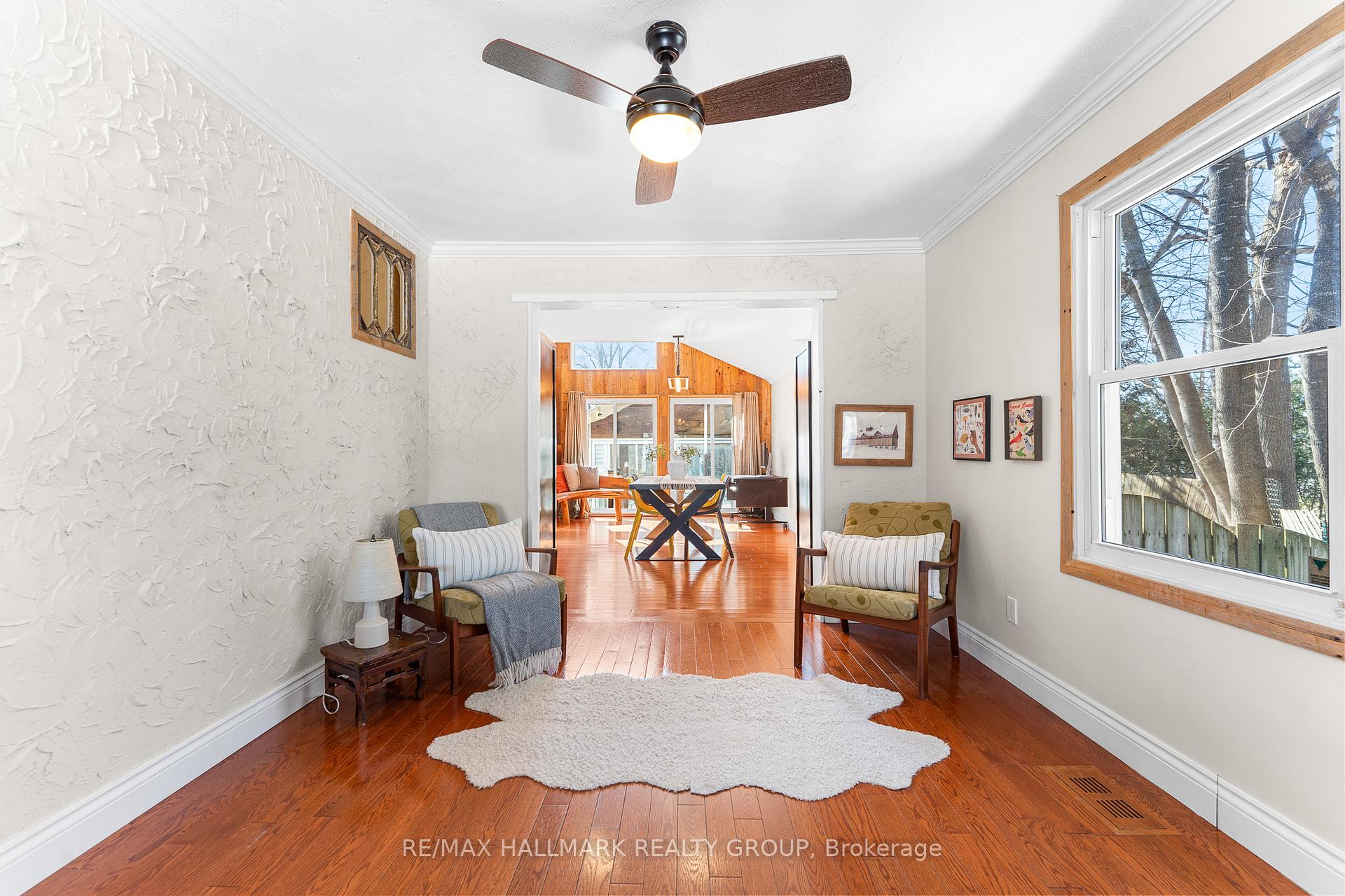 Photo 11 of 79 Crown Crescent, Ottawa, Carlington — HOMEH
