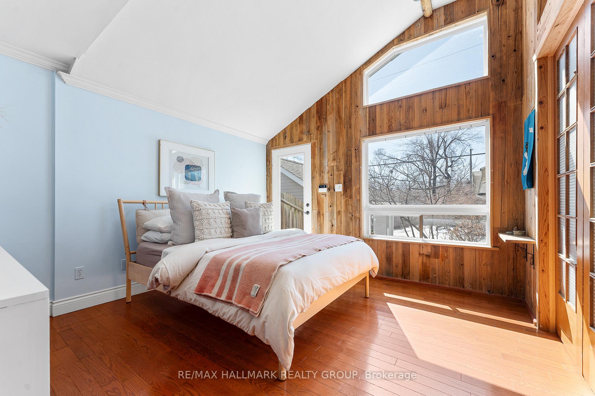 Photo 22 of 79 Crown Crescent, Ottawa, Carlington — HOMEH