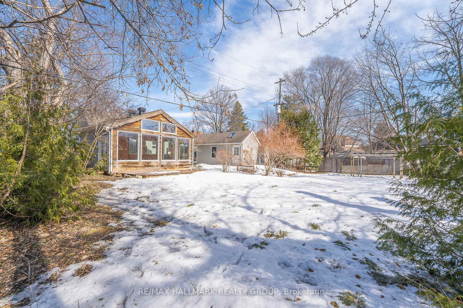 Photo 36 of 79 Crown Crescent, Ottawa, Carlington — HOMEH