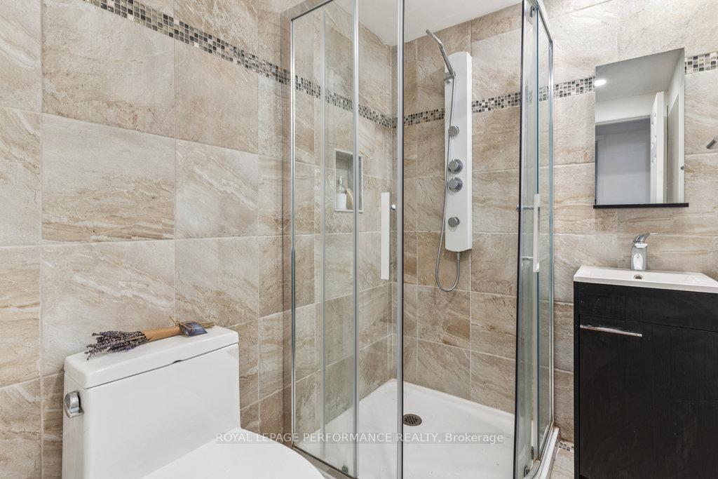 Photo 18 of 17 Mulvagh Avenue, Ottawa, Borden Farm/Stewart Farm/Carleton Heights/Parkwood Hills — HOMEH
