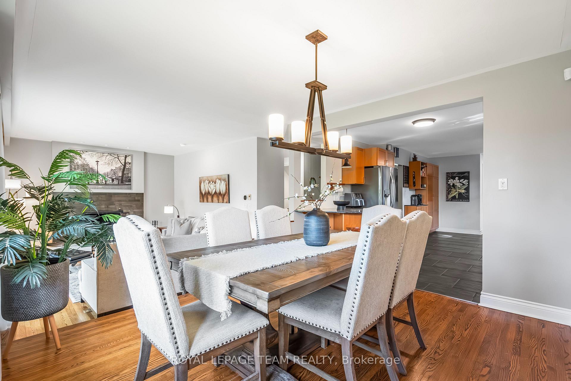 Photo 13 of 37 Promenade Avenue, Ottawa, Pineglen/Country Place — HOMEH