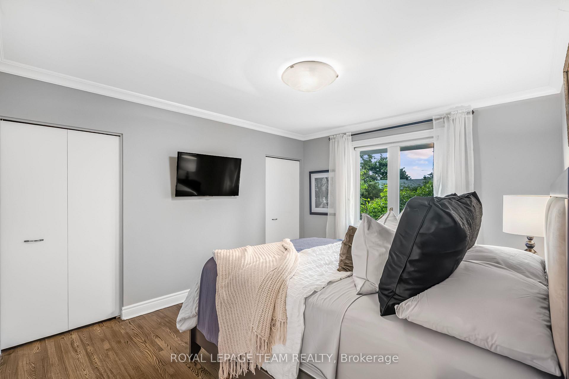 Photo 21 of 37 Promenade Avenue, Ottawa, Pineglen/Country Place — HOMEH