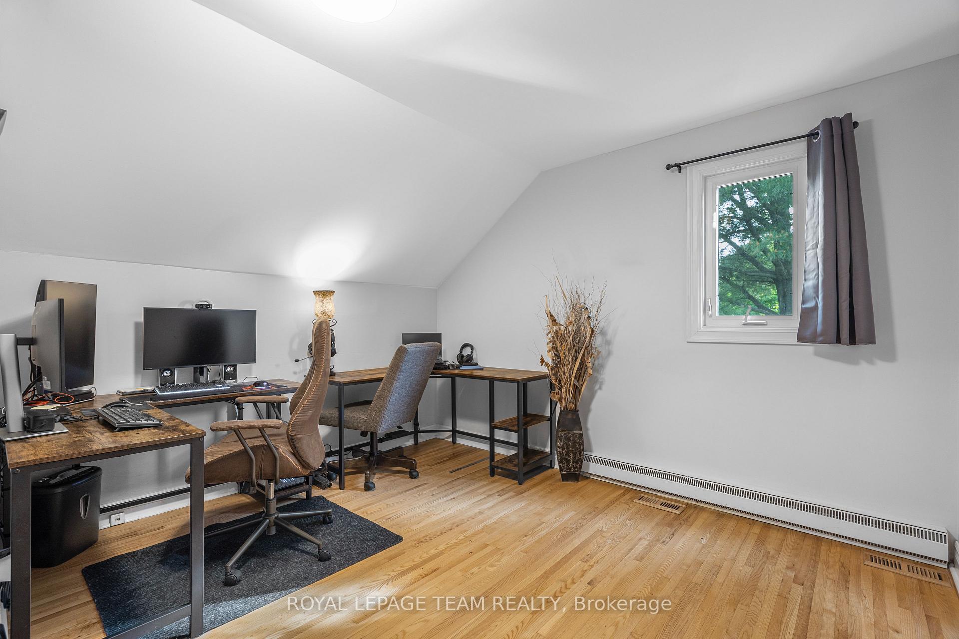 Photo 25 of 37 Promenade Avenue, Ottawa, Pineglen/Country Place — HOMEH