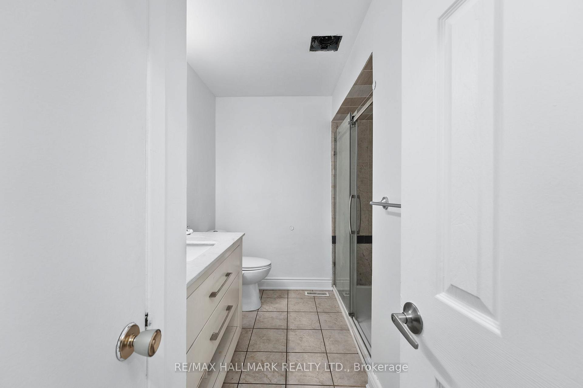 Photo 12 of 46 Bruce Beer Drive, Brampton, Madoc — HOMEH