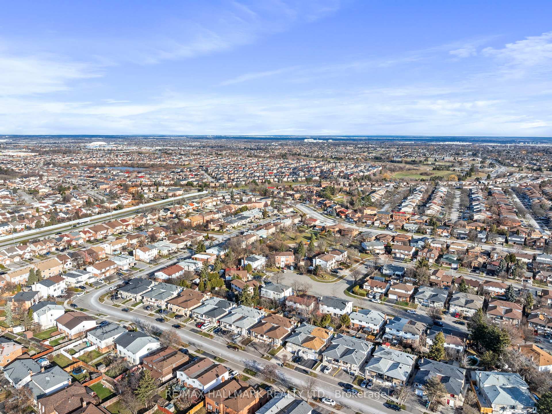 Photo 26 of 46 Bruce Beer Drive, Brampton, Madoc — HOMEH