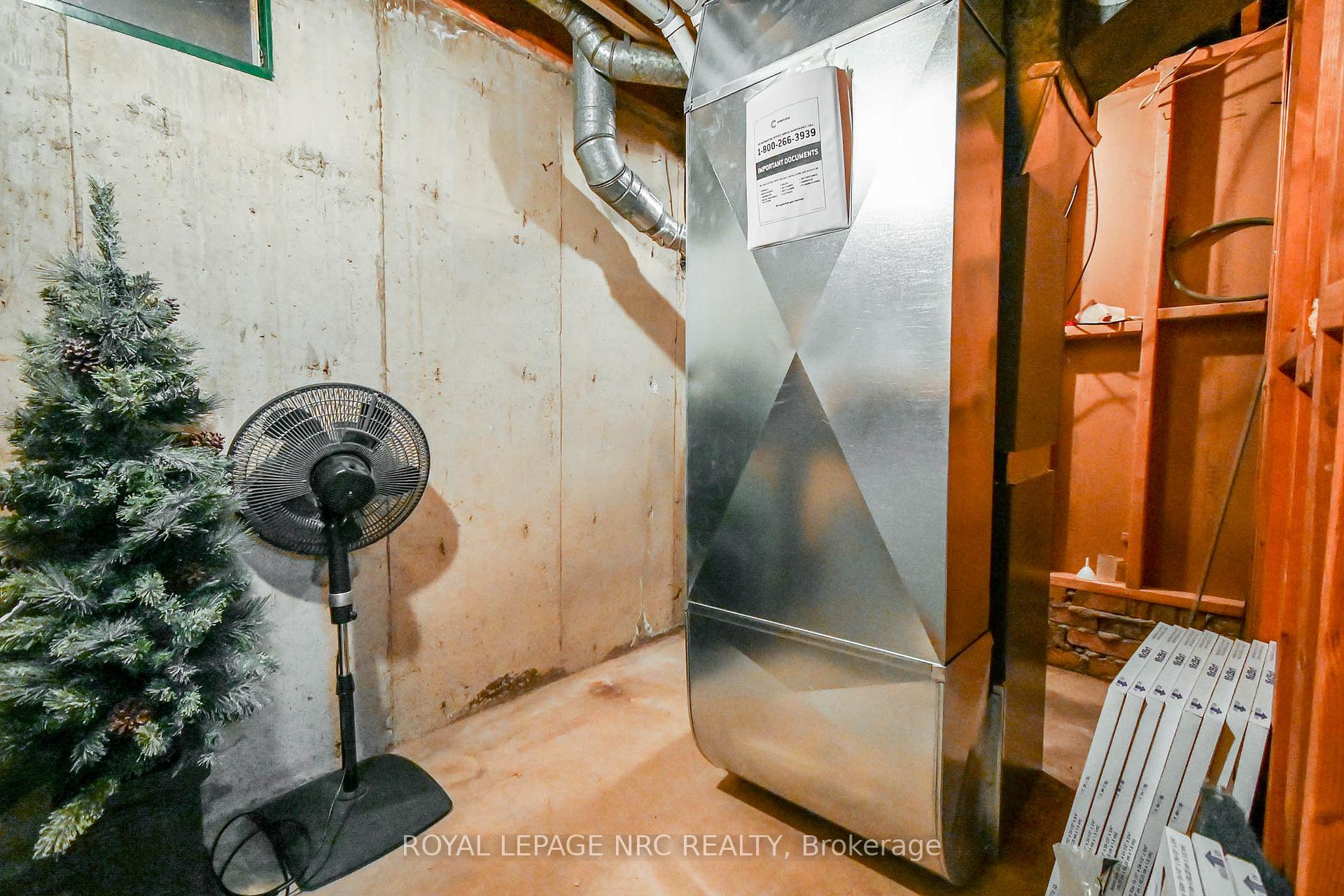 Photo 27 of 31 Loraine Drive, St. Catharines, Oakdale — HOMEH