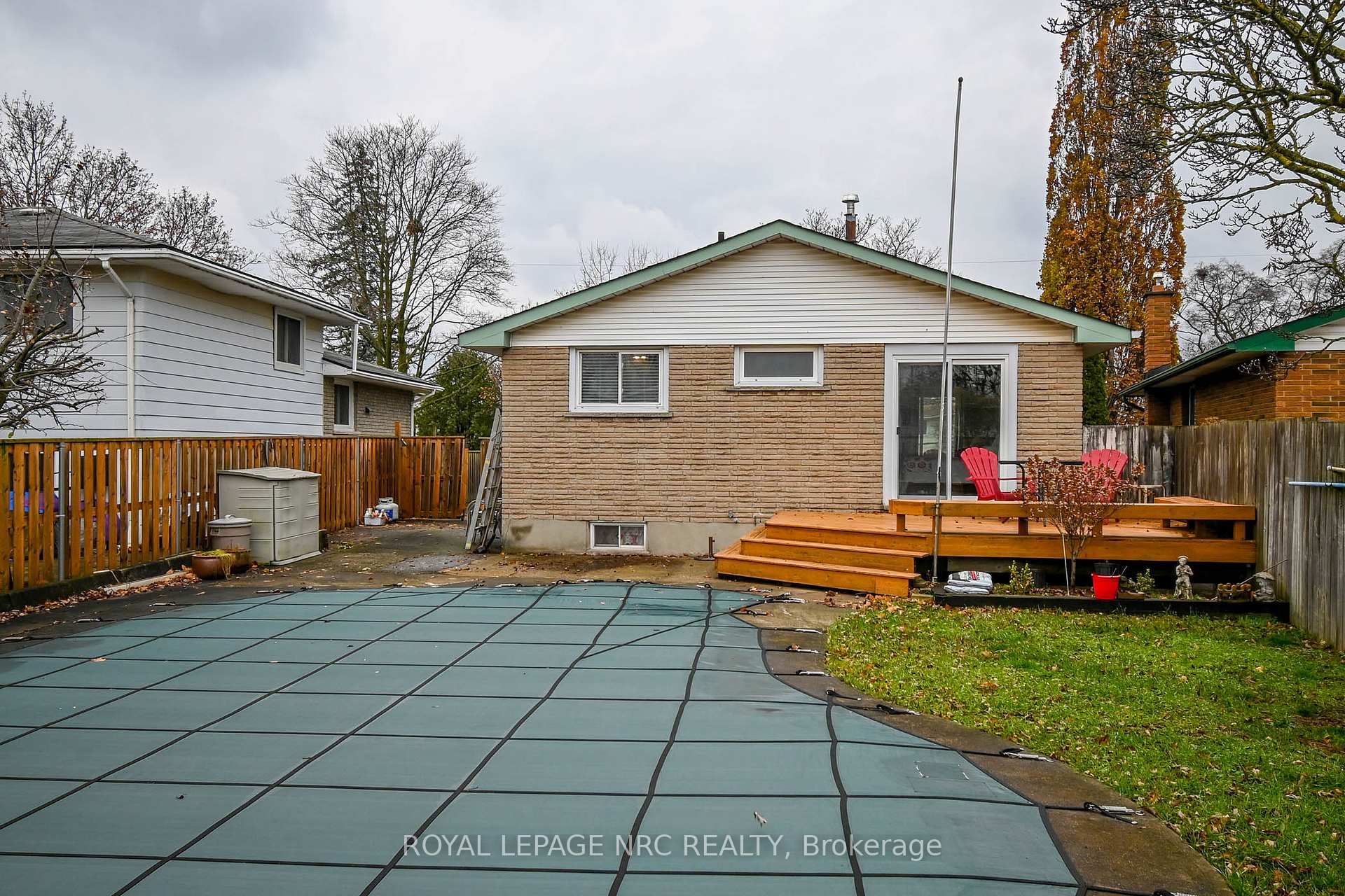 Photo 33 of 31 Loraine Drive, St. Catharines, Oakdale — HOMEH