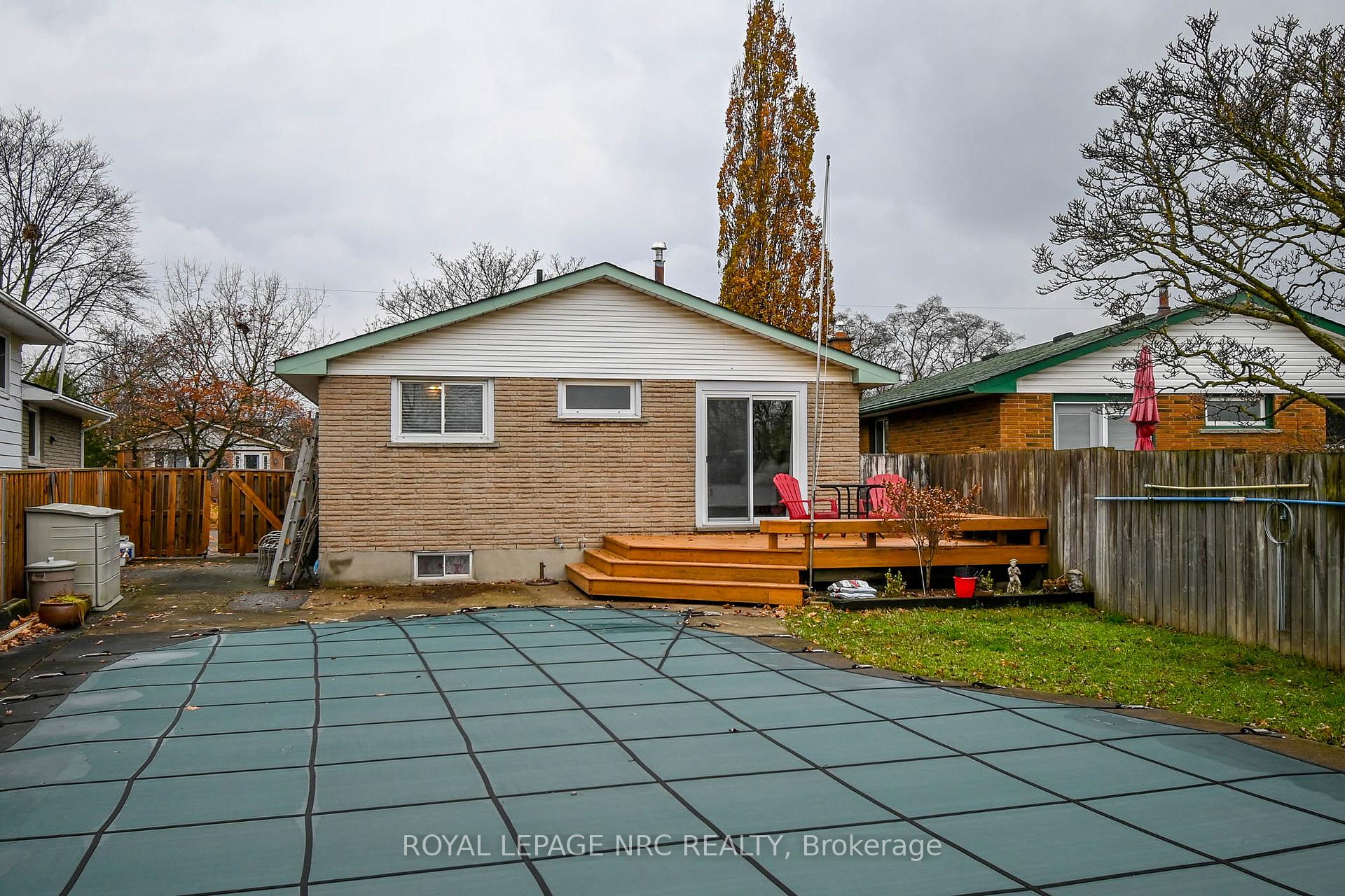 Photo 34 of 31 Loraine Drive, St. Catharines, Oakdale — HOMEH