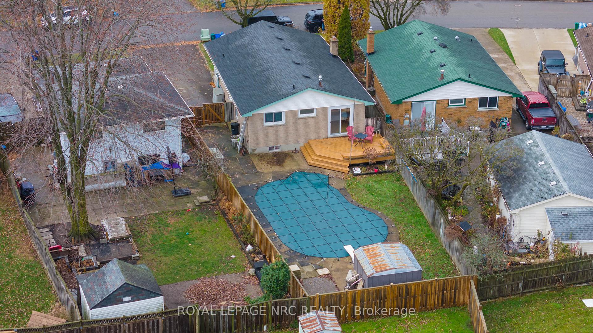 Photo 36 of 31 Loraine Drive, St. Catharines, Oakdale — HOMEH