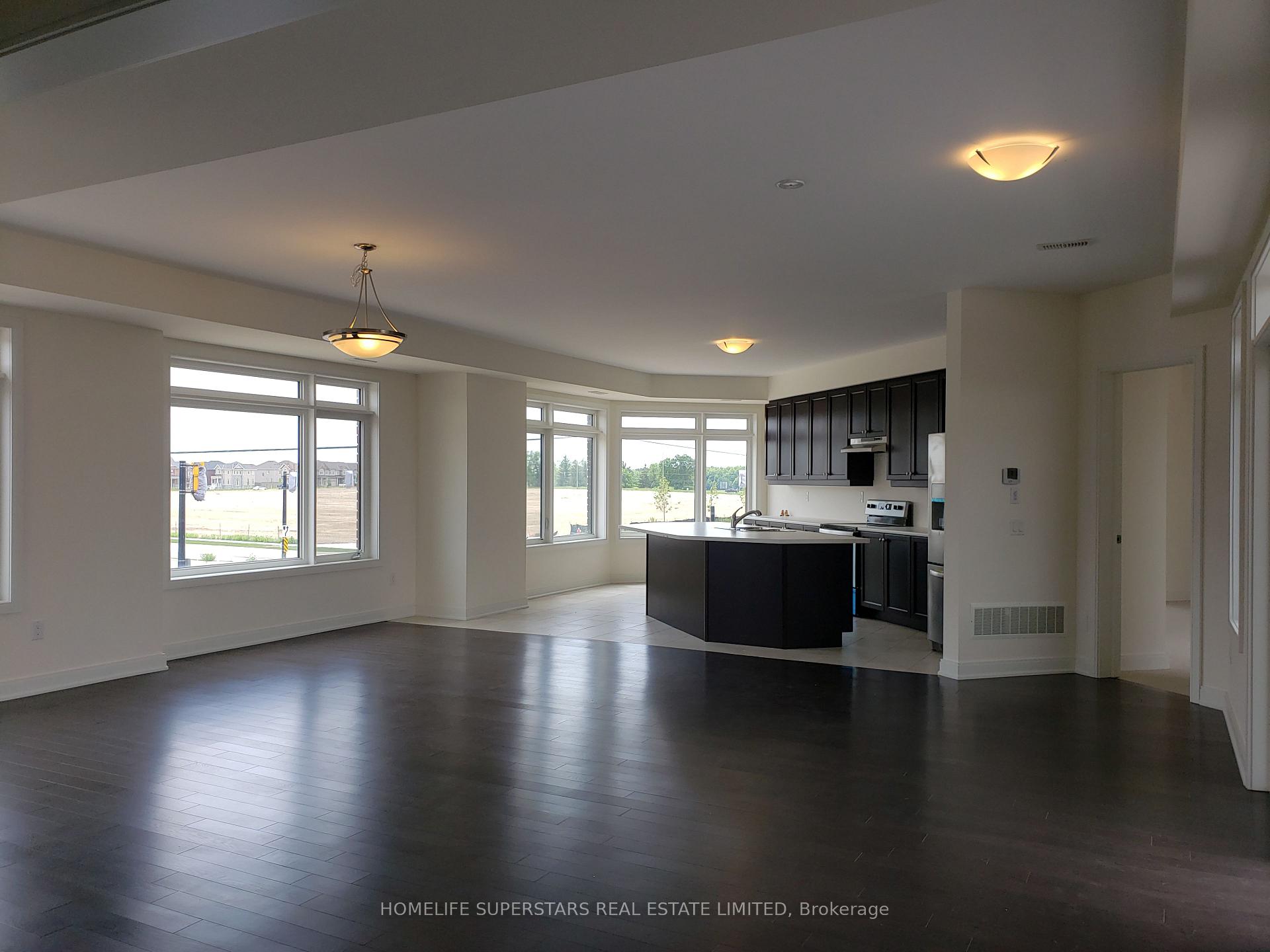 Photo 3 of 409 Veterans Drive, Brampton, Northwest Brampton — HOMEH